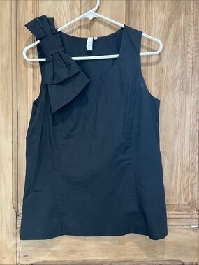 Sine Sleeveless Black Bow-Shoulder Tank Top